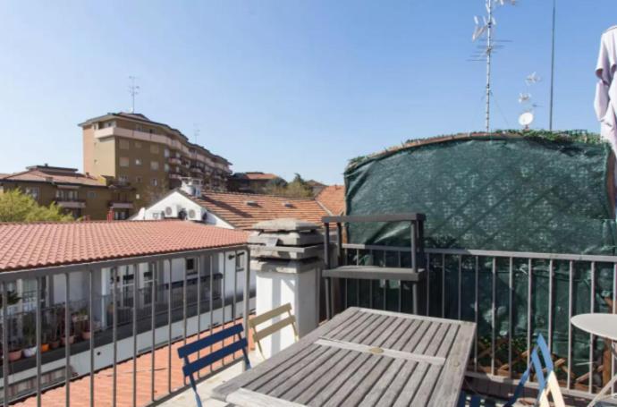 Vintage Apartment In Corvetto Area Milano Exterior foto